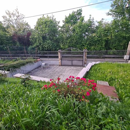 Appartamento Garden House Trezzo Trezzo sullʼAdda Esterno foto